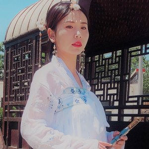 梦里依然还是她