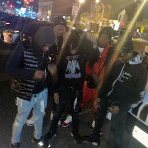 Evil Twins (feat. Ray38) (Explicit)