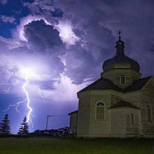 red bottle (feat. allor) (Explicit)