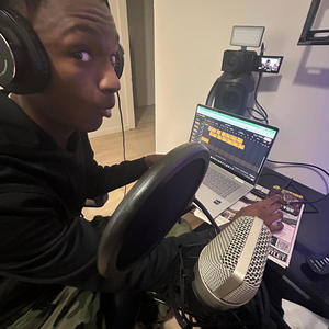 Pockets Maxed! (feat. CLi99Y) (Explicit)