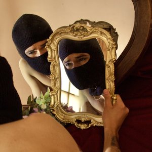 DE A DOS (Explicit)