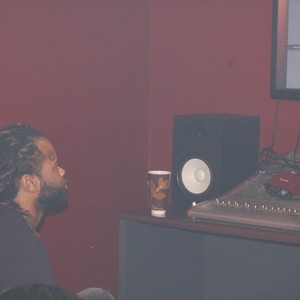 9 Mile(feat. Mail, Roadrunner Kill & Prince Jefe) (Explicit)