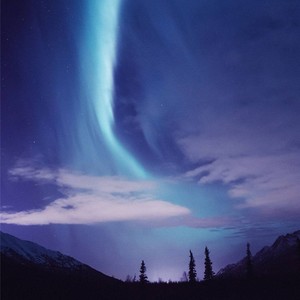 极光入夜