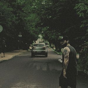 В закрытой комнате