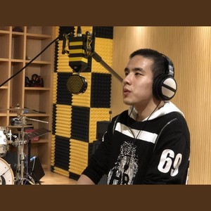 《被小虫亲吻的果实——李管彦平的日常记录》（主题3-2）