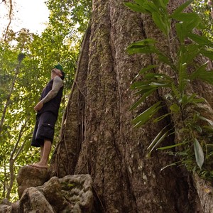 Looking Up [feat. Miss Tee Ketu] (Dnb Mix)