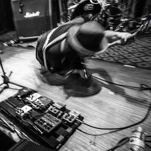 Let me do it once again (Live)