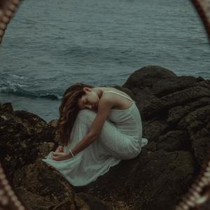 Thru the Looking Glass