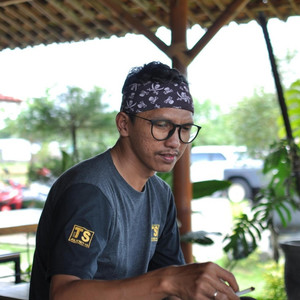 Indonesia Bisa (Explicit)