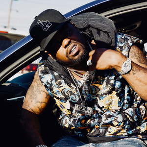 Whole Lotta money (Explicit)