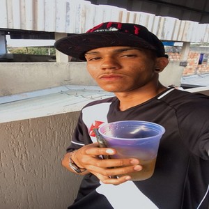 CATUCA ESSA BUCETA (Explicit)