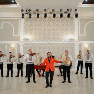 Cristi Nuca & Orchestra Moldovlaska (Risipesti ce ai adunat)
