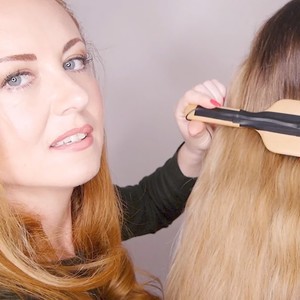 ASMR Hair Treatment Mic on Brush