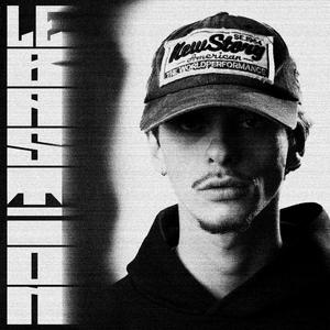 LE TOP (feat. Petit Malass) (Explicit)