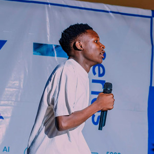 To The Moon (Open Verse Challenge) (Explicit)