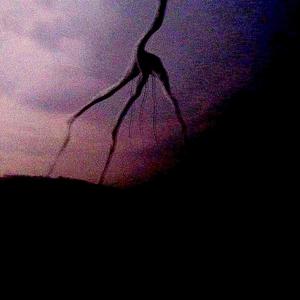 I hate your guts >: (feat. neevah) (Explicit)