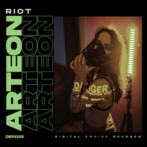 Riot (Original Mix)