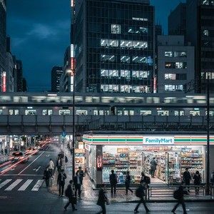 深夜のコンビニで