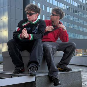 C€NTRUM PRAHY (Explicit)