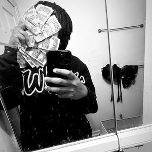 Trippin (feat. Yvari!) (Explicit)