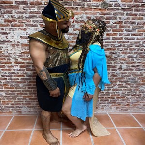 Ella me llama (Explicit)