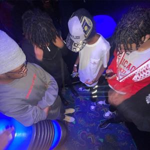 Can't Feel My Toes! (feat. Armxni!) (Explicit)