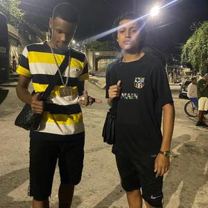 PUTARIA AQUI O 7 ROLA ATÉ DE MANHÂ (Explicit)