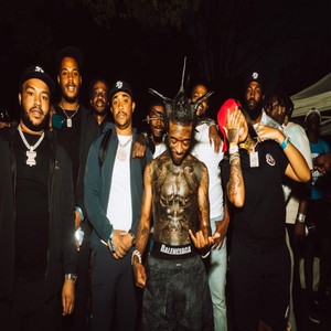 Lunchroom (Explicit)