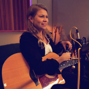 Sempre Verão (Live at Goma Studio|Acoustic Version)