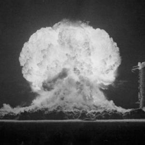 6FEET (feat. snos) (Explicit)