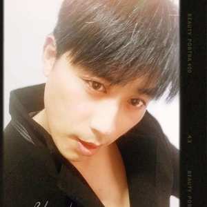 我恨我自己动了真情