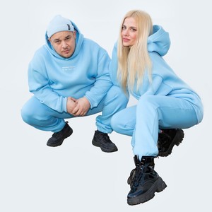 MAN IR VIENALGA (feat. SANTA)