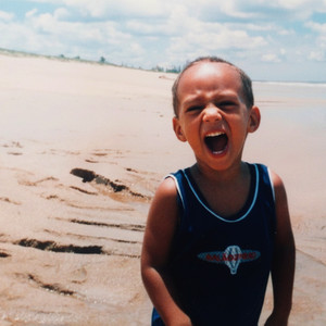 fenda do bikini (Explicit)