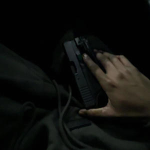 Hit The Flo (feat. GucciJay) (Explicit)