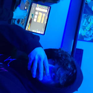 broken hearts (feat. dirtgod) (Explicit)