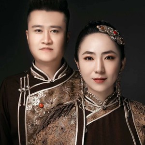 你的英雄 (伴奏)