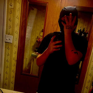 Blue Bills (First Day Out) (feat. Gzzso & NXS3BL33D) (Explicit)