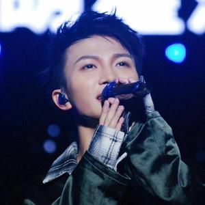 poker face周深李维