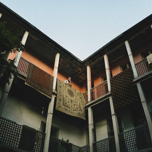 Kaybolan Yolların Müdavimi