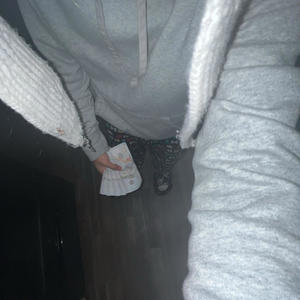 Pretty lies (Explicit)