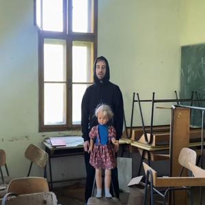 Zivot (feat. Henny) (Explicit)