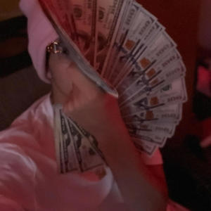 new year (feat. 8xbeatz) (Explicit)