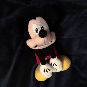 有些爱与妒 只有自己才懂