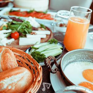 Clash Of Carrots (feat. KP tha Pro)