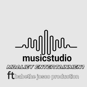 Bofa tekkie (feat. Babethe & Dj spenza)