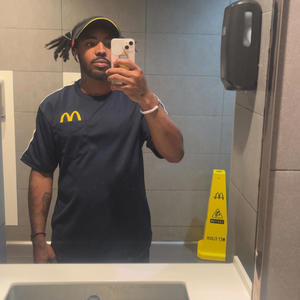 Heaven's Gates (feat. NWE JORGIE) (Explicit)