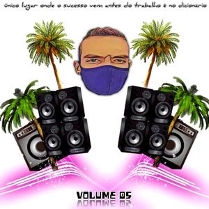 NOIS FODE FODE E CONTINUA AMIGOS (Explicit)