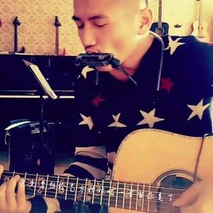 追光者想给南方姑娘唱一首当你老了