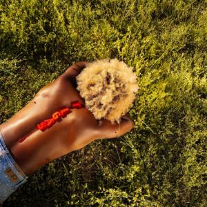 Simple (feat. Tiara Thomas)