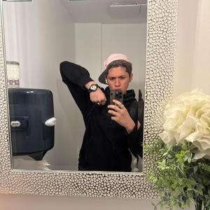 late night thrills (feat. backendvon) (Explicit)